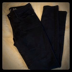 Denizen from Levi’s. Juniors sz 7. Black jegging.